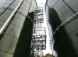 Tanque de vidrio fundido con acero para un proyecto de tratamiento de agua agrícola en Ecuador 2
