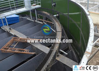 Tratamiento de aguas residuales Tanques de almacenamiento de aguas residuales con un aspecto hermoso