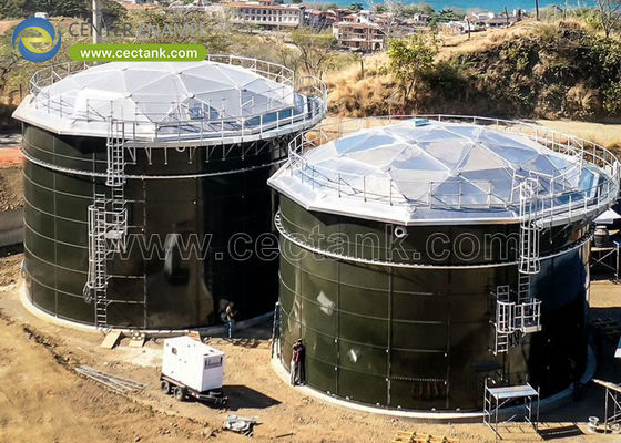 Center Enamel proporciona una mejora de la eficiencia y la seguridad con techos flotantes internos para tanques de almacenamiento de petróleo