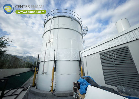Tanques de agua industriales con techo de cubierta de tramo de aleación de aluminio para almacenamiento de aguas residuales químicas: una solución robusta para aplicaciones exigentes