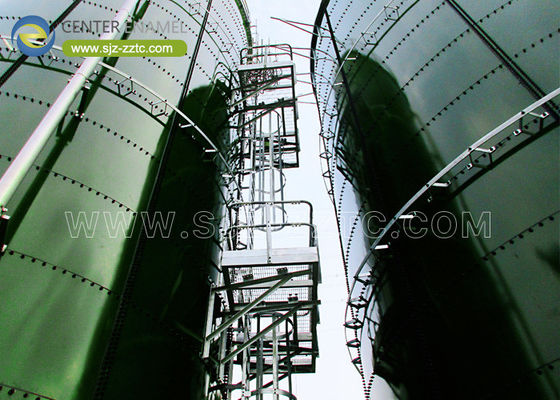 Centro de esmalte entregando tanques digestores anaeróbicos robustos para el proyecto de tratamiento de aguas residuales de Níger