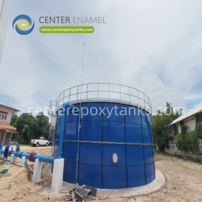 Los grandes tanques de agua de granjas revestidos con epoxi proporcionan un amplio almacenamiento de agua para las granjas grandes