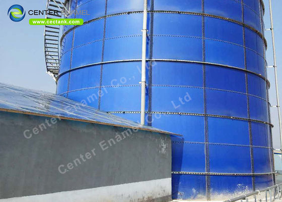 El vidrio alineó los tanques de almacenamiento de acero del agua para la depuradora de aguas residuales del biogás